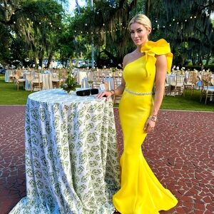 Elegant Yellow One-Shoulder Jovani Gown